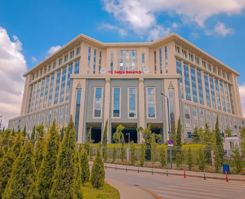 ANKARA MINISTRY OF HEALTH OF THE REPUBLIC OF TURKKİYE BUILDING
